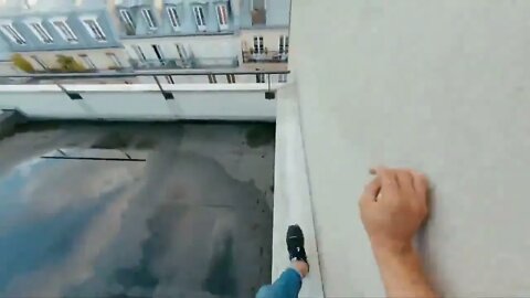 Paris $ Rooftop Parkour POV