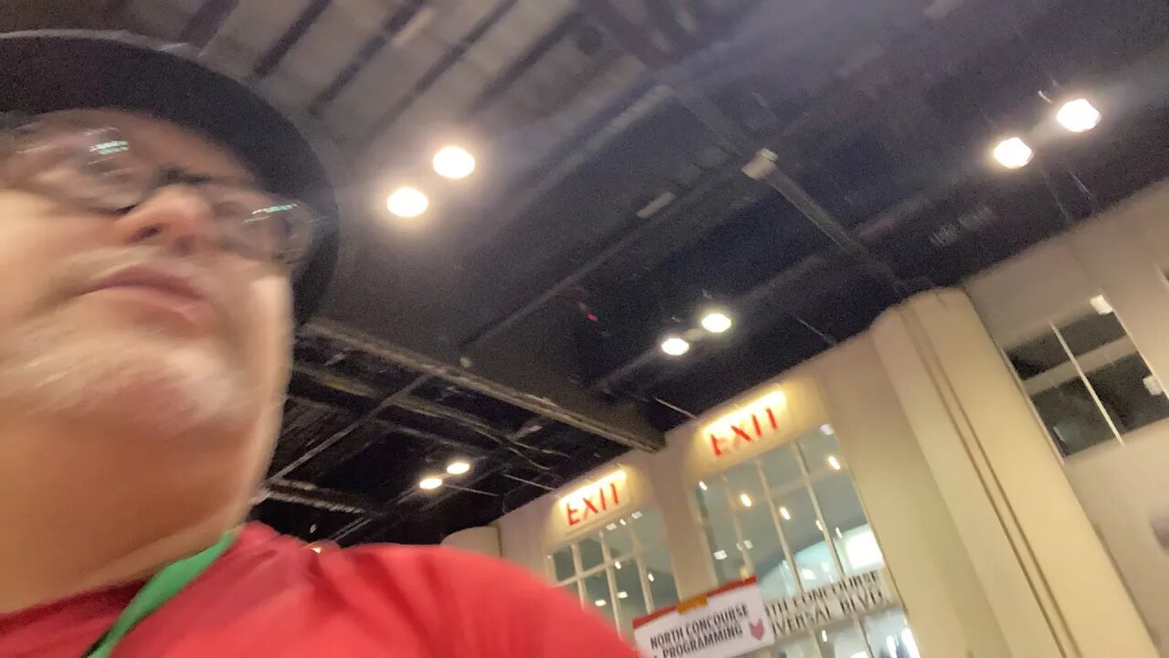 LIVE from MegaCon w/ Dave & Christian