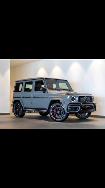 Unwrapping the 2022 AMG G63 😱 Mercedes-Benz