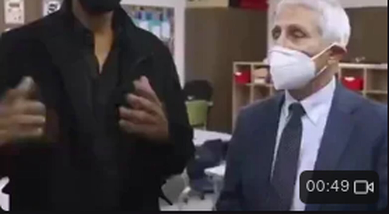 POS OBAMA AND FAUCI PROMOTE THE NEW QUAXINE ( BOOSTER )(SEPTEMBER 28, 2023)