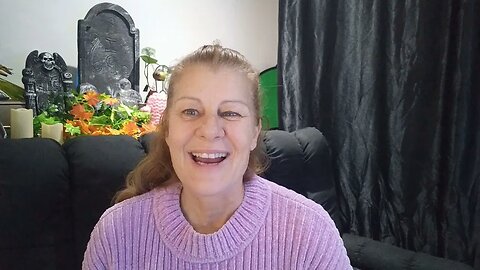 I'm learning to vlog! | Do beauty products really work? can I be more beautiful in 8 weeks?