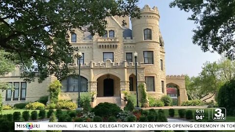 Local author, photographer create Omaha history guide