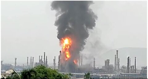 Latest News : Major fire has broken out at HPCL Refinery Plant in India.