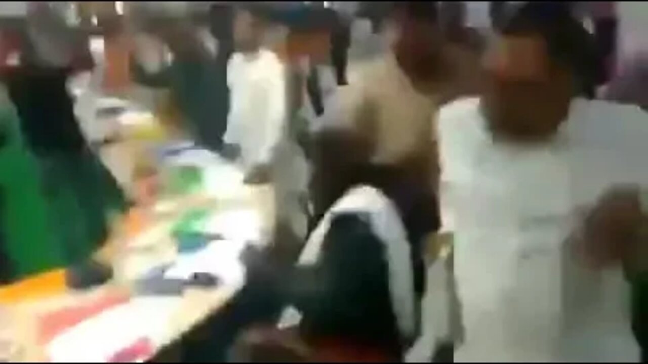 బిజెపి ఎమ్మెల్యేలు 😁😁😁😊😊