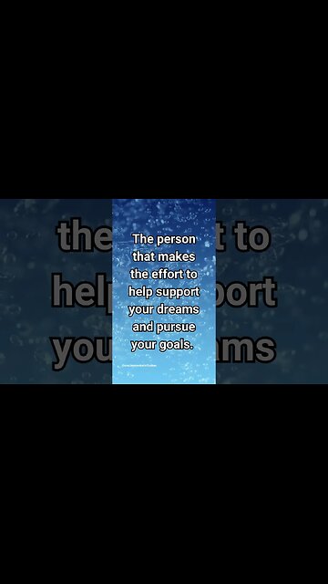 WAIT FOR THE PERSON THAT MAKES THE EFFORT 💜🩵 #shorts #lovemessages