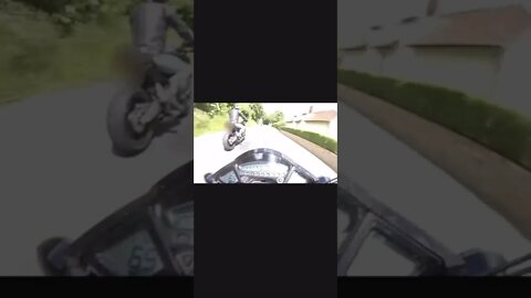 HUNTING DOWN AN R1 ON A HONDA CB1000