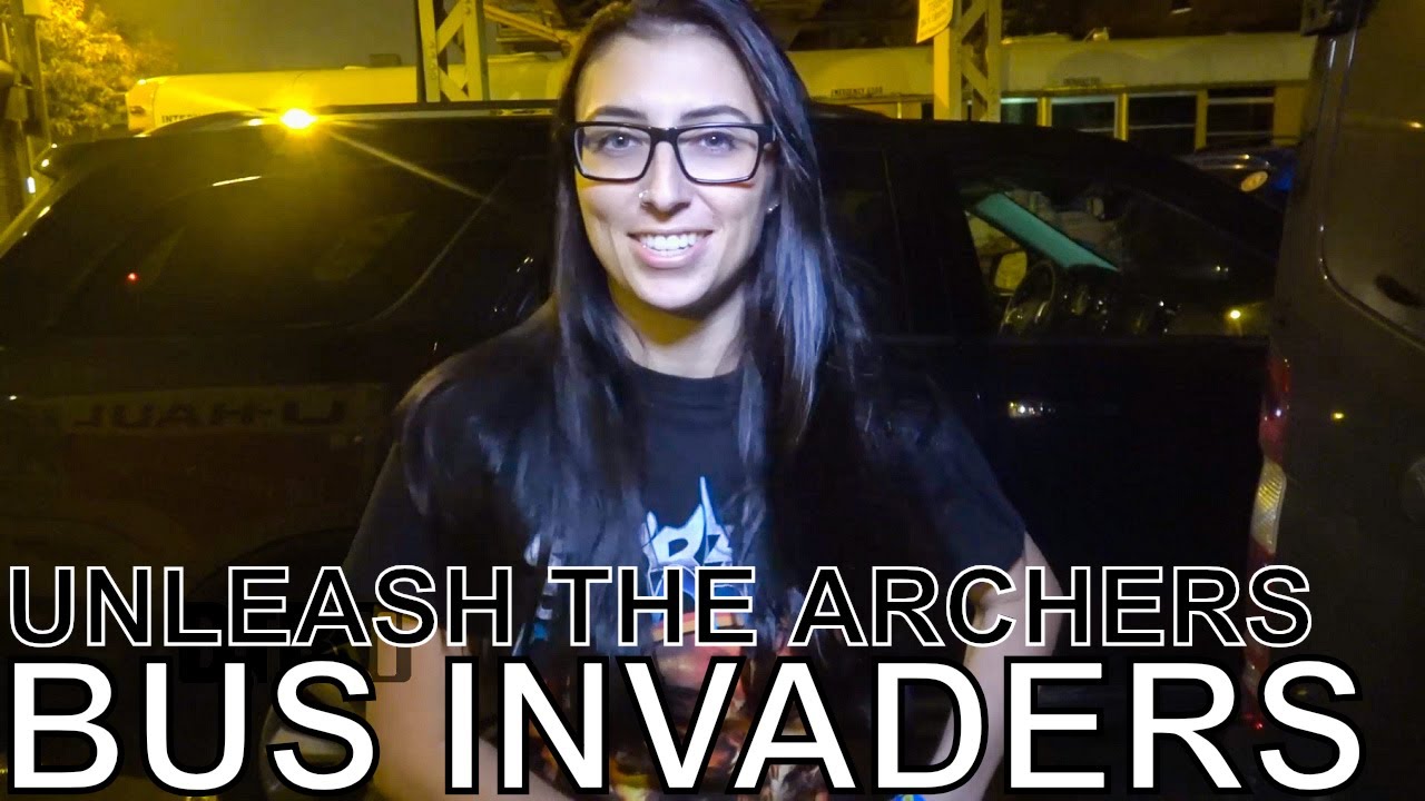 Unleash The Archers - BUS INVADERS Ep. 1380