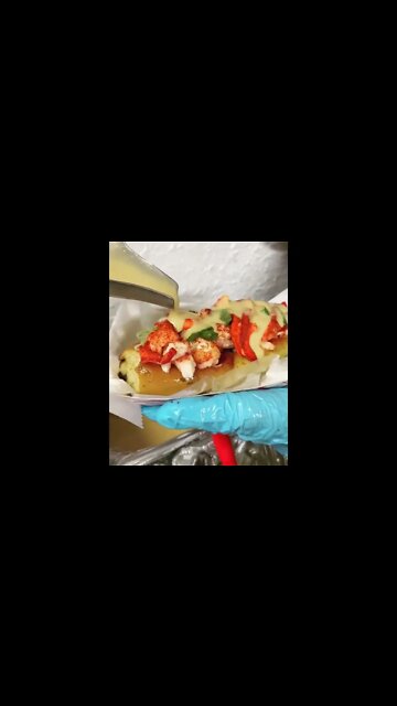 Crab bisque roll | @thetrap.954 🦀🔊 #shorts