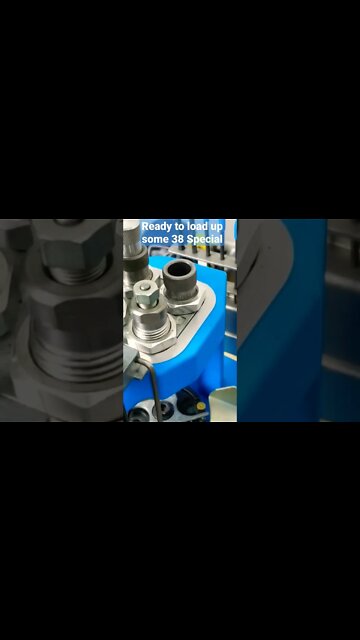 Getting The Dillon 550c Set Up To Reload Some 38 Special Using Hodgdon's Trail Boss