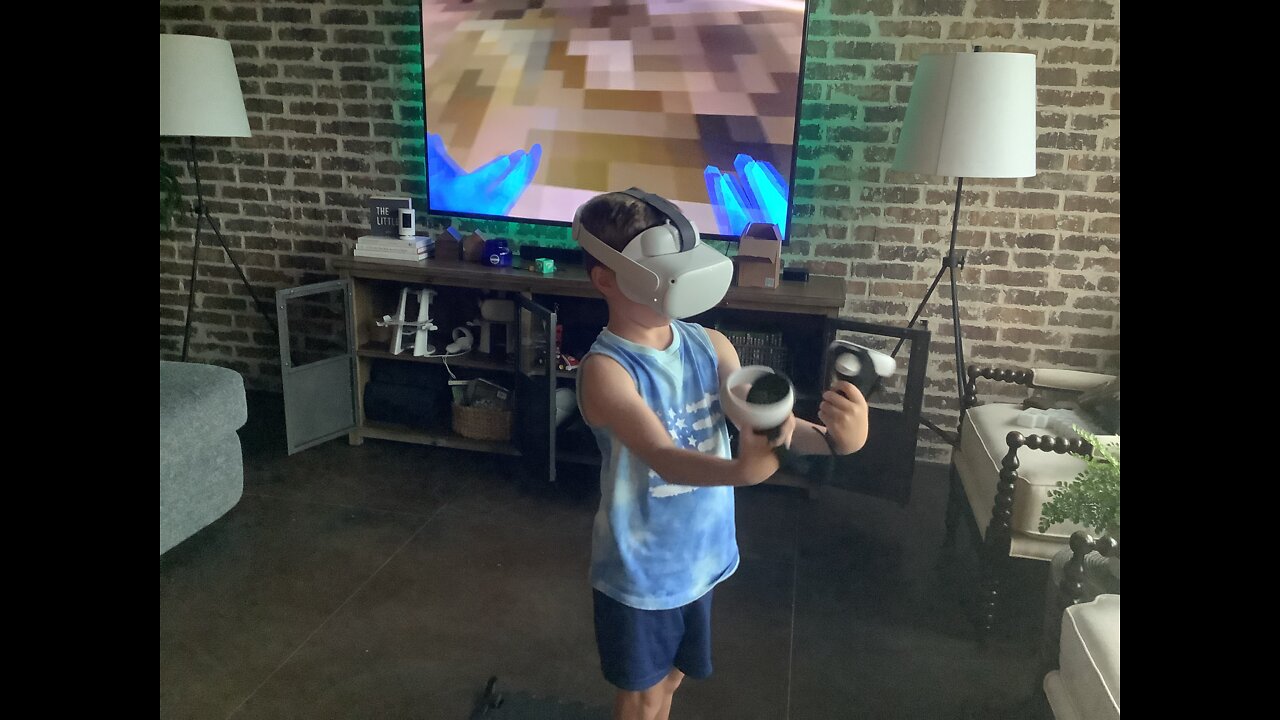 my brother goes crazy in gorila tag oculus quest2