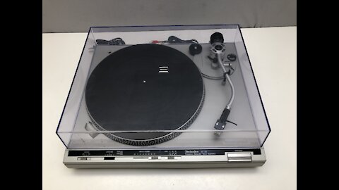 Technics SL-B3 Fully Automatic Turntable Short Operating Demo