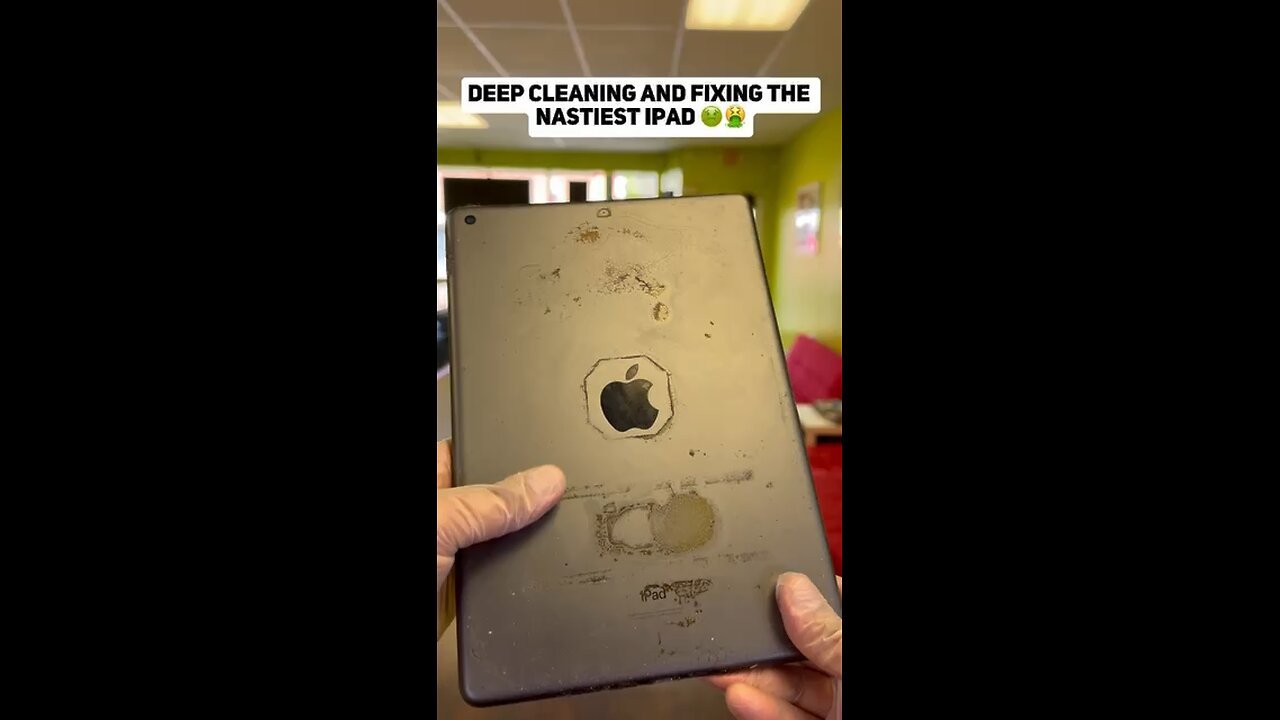 Deep Cleaning and Fixing The NASTIEST iPad 🤮