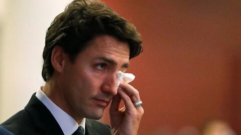 💩TRUDEAU 💩 STUMBLES IN PARLIAMENT **ORIGINAL VIDEO**