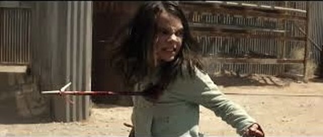 Logan & Laura Vs Reavers (Full Fight Scene)