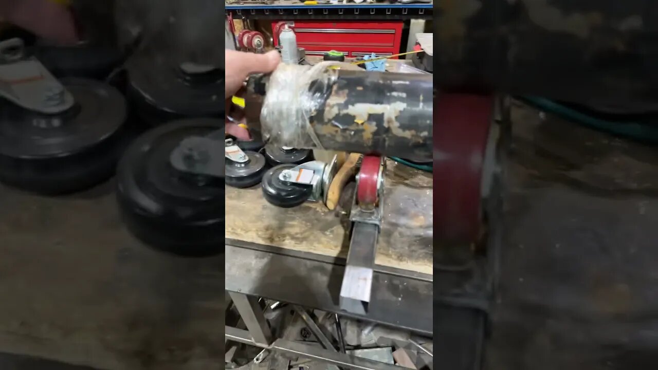 Pipe welding rollers