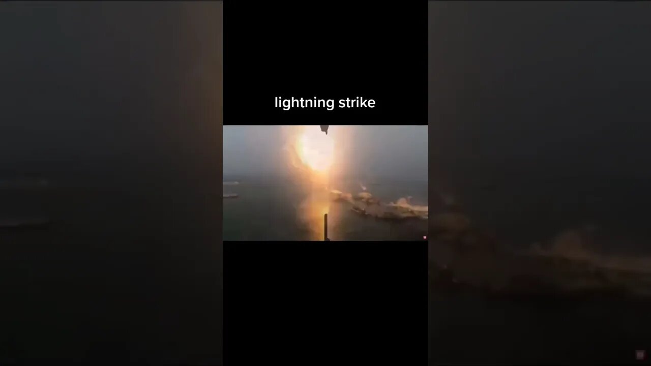 Lightning strikes 😱