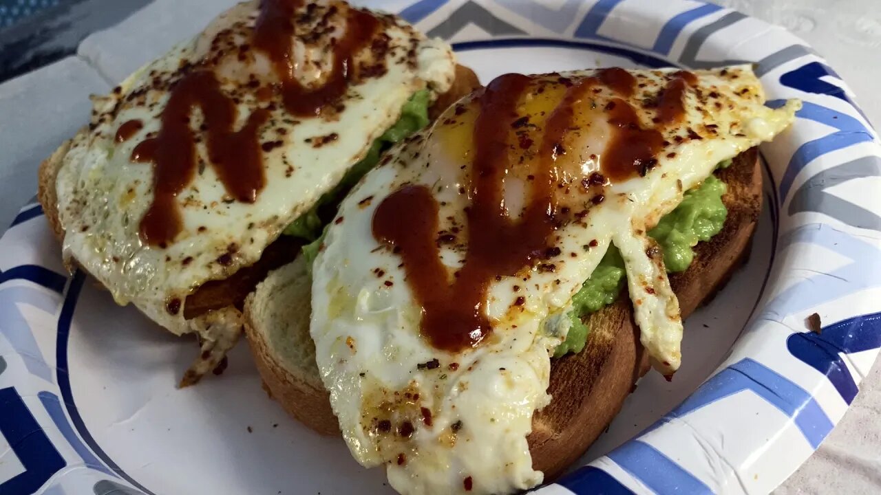 The Best Avocado Toast with Egg | Food Frenzy Friday