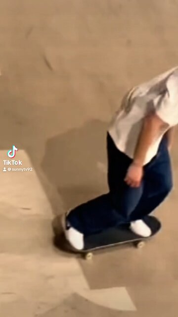 Another dope skateboard clip 🛹😎👍🏽