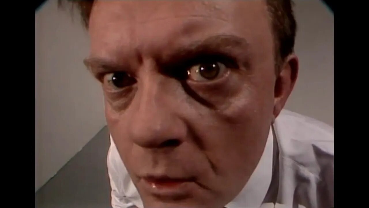 Det er fan'me uhyggeligt, du! SEX OG SENGEPISSERE!! (original DR kvalitet)