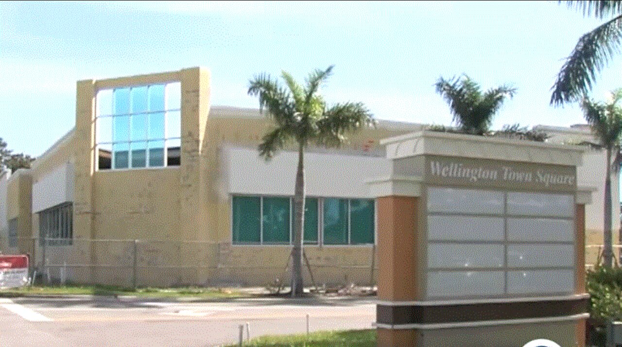 Community fed up with construction eyesore
