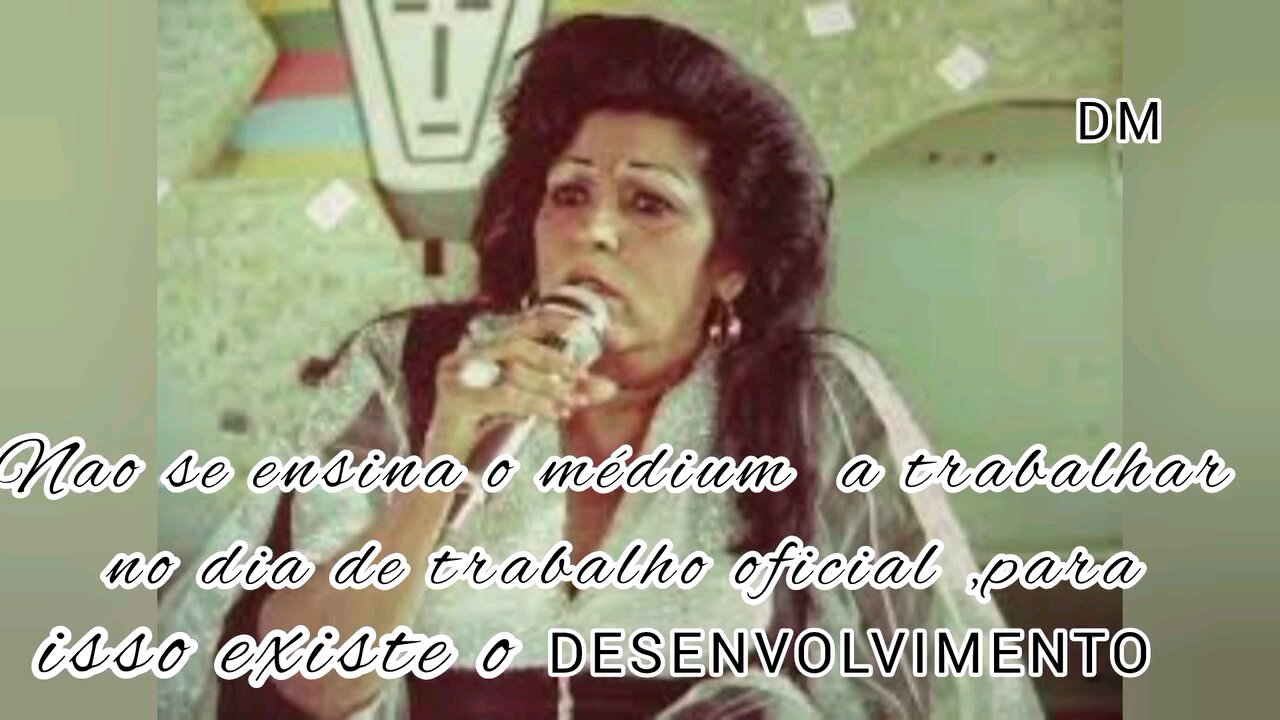 Não se ensina o médium no dia só trabalho oficial