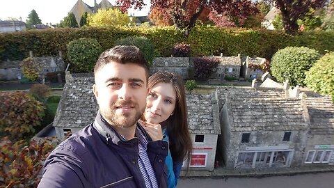 Feeling like GIANTS in U.K. | BIBURY , BOURTON-ON-THE-WATER, CHASTLETON HOUSE