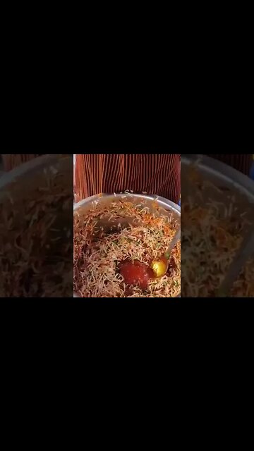 bhel पूरी देखो 😱#viral #blogs #shortsfeed #youtubeshorts #funny #foodshorts #newfoodvlog #shorts