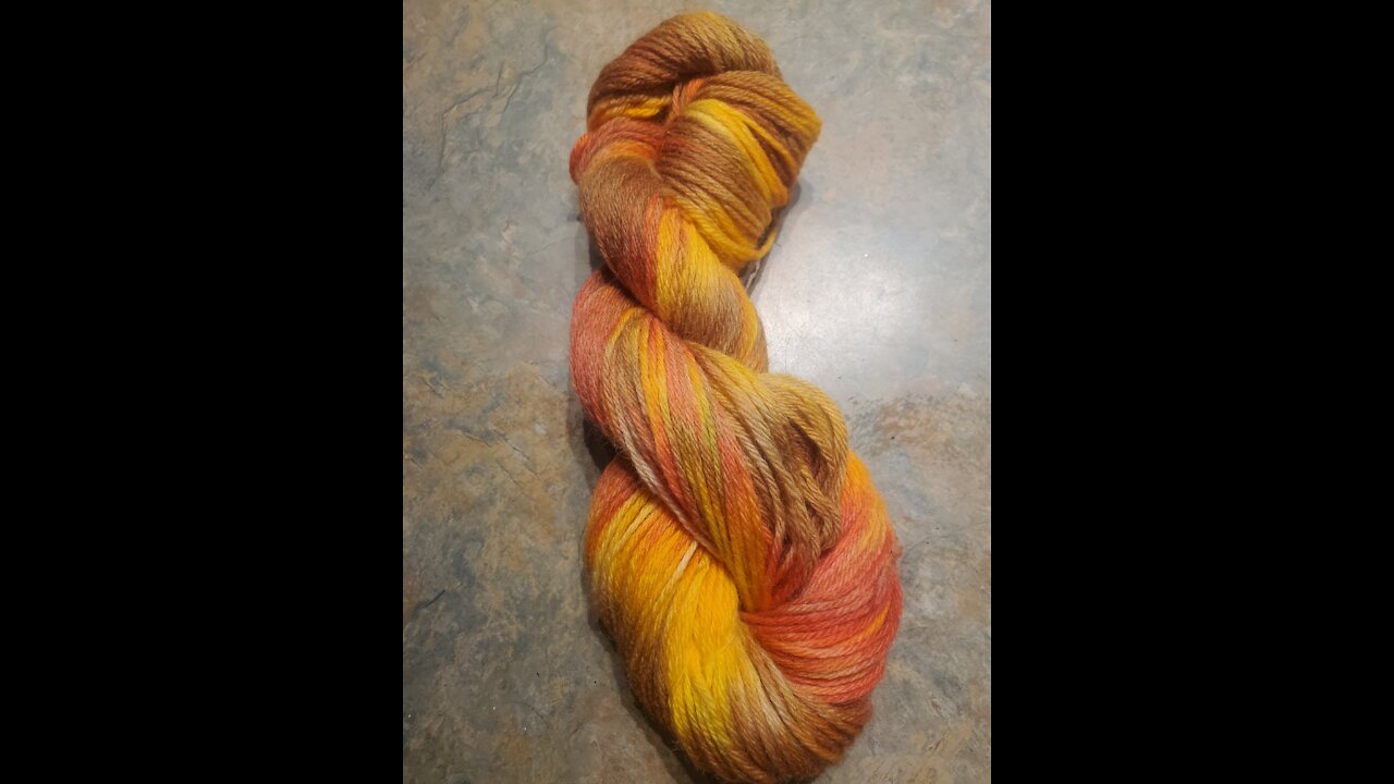 Dyeing Fall/Autumn colors on yarn with food coloring