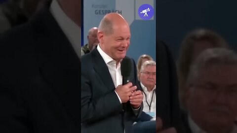 „Was ist schlimmer “ – Sahra Wagenknecht stellt uns eine rhetorische Frage