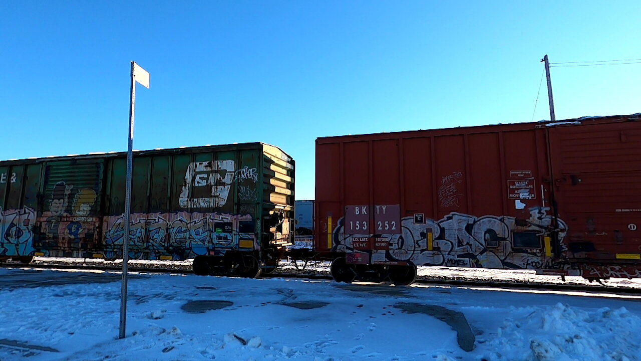 CN 8894 CN 2596 & CN 5715 Engines Eastbound Manifest In Ontario