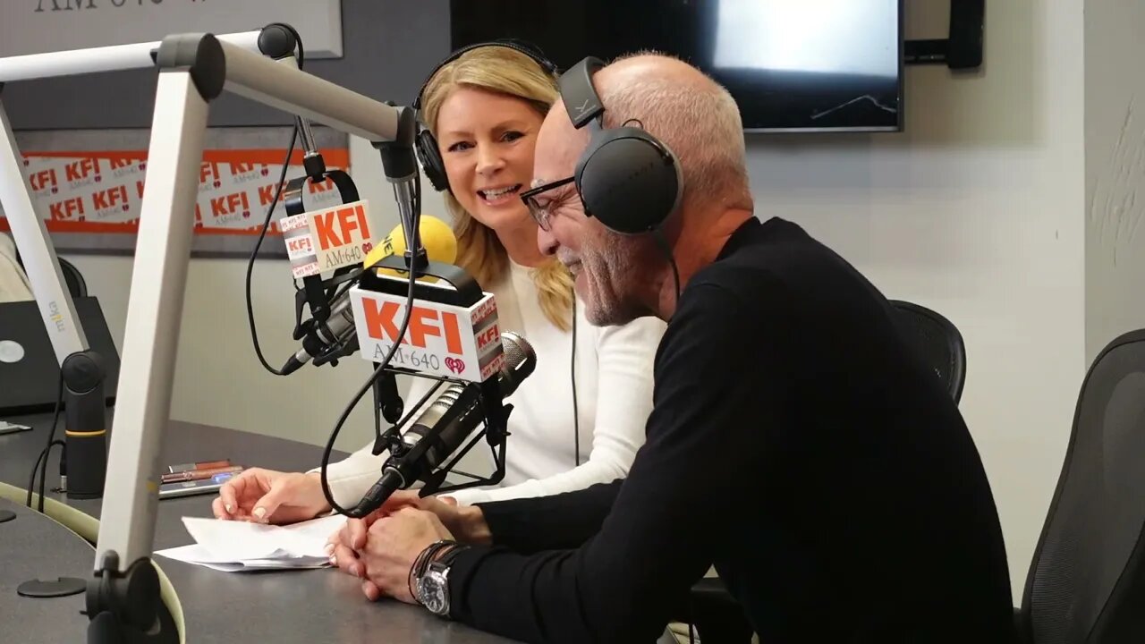 Live Radio Proposal👰🏼 iHeart Radio, The Dr.Wendy Walsh Show. Does Julio say Yes or No 🤯😞