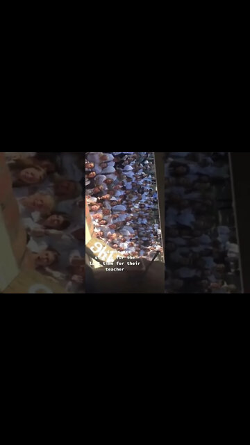 Emotional: Students Sing To Dying Teacher For The Last Time