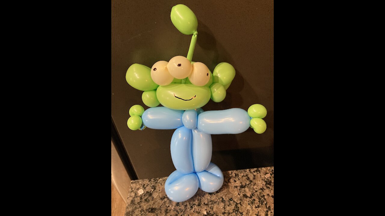 Little Green Men balloon twisting tutorial