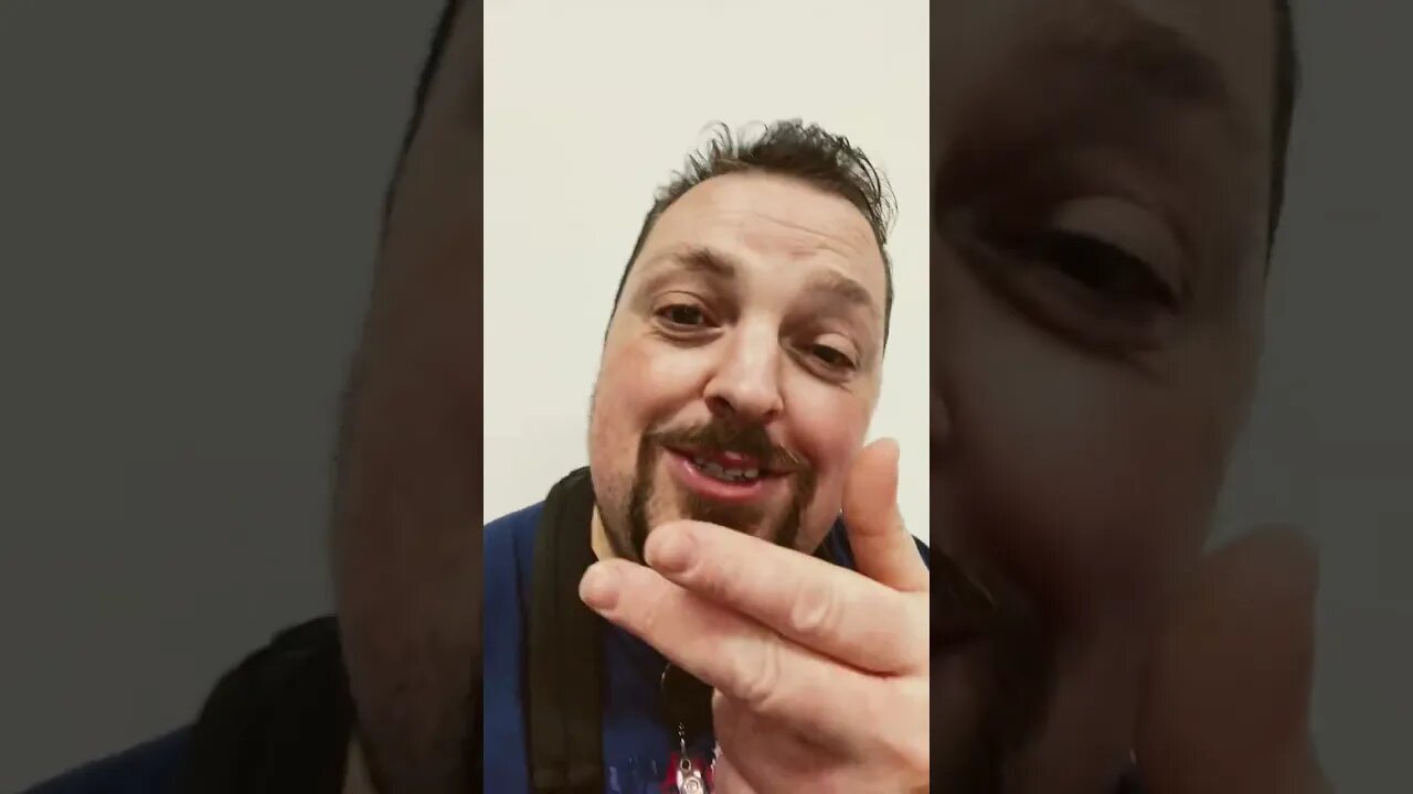 She Fried Seaweed With The Plastic? 🤣