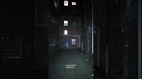 Convoy M21H: Dark Alley! How does it perform?