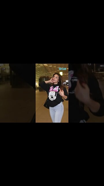 Shama Sikander Spotted At Airport #Shorts