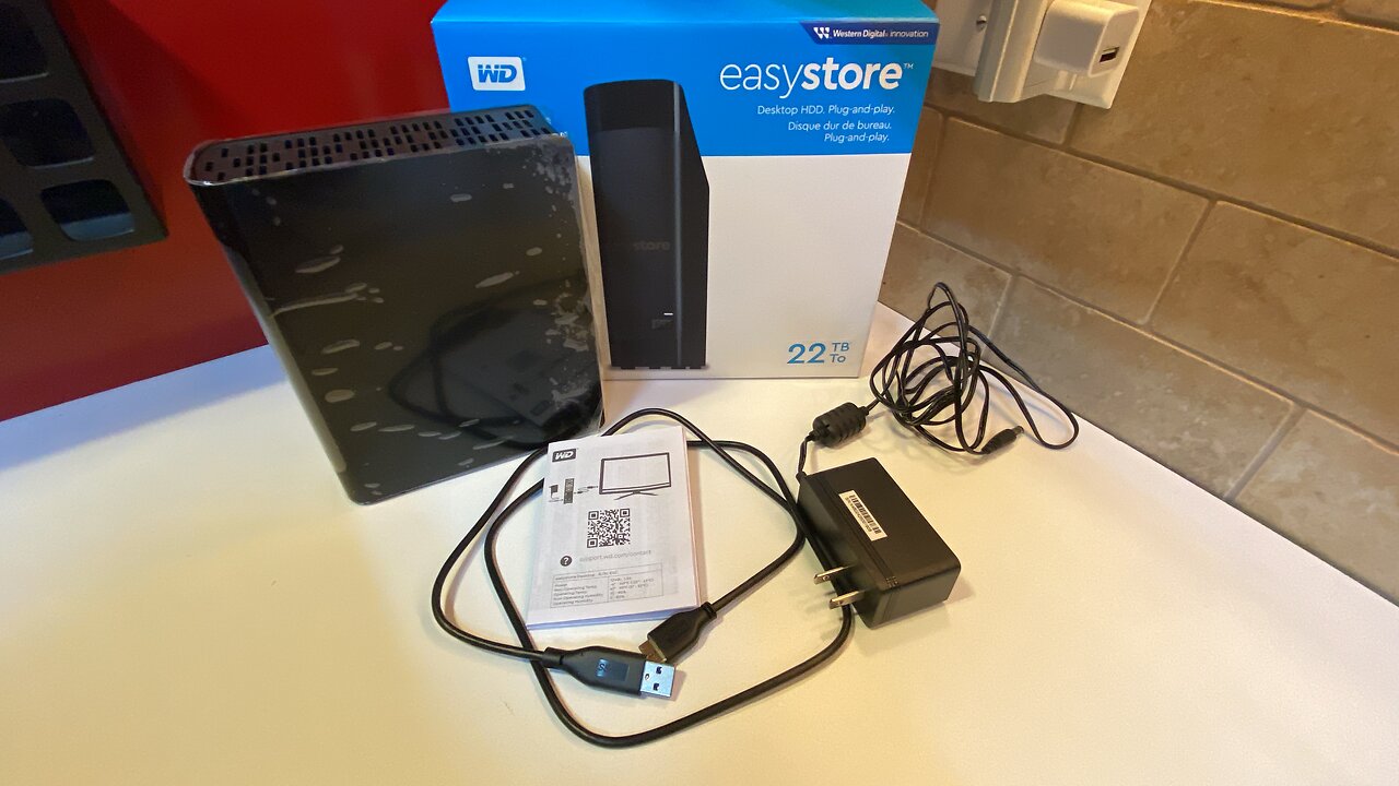 UnBoXing Close Up Look at WD Western Digital easystore 22TB External USB 3.0 Hard Drive Black