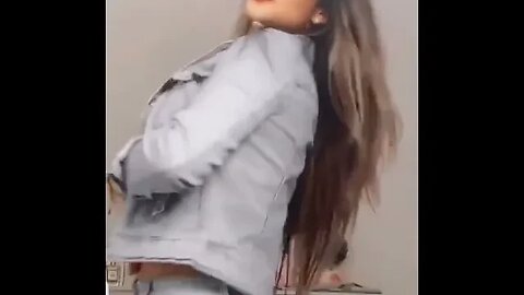 🌺 Un breve movimiento Top Model