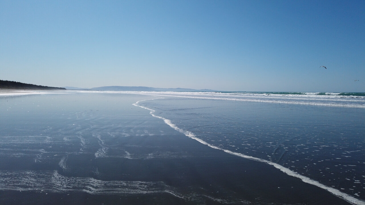 Canterbury's Tantalizing Coast Lines | Feels Like Summer Already! | Sky Watching....Mesmerized