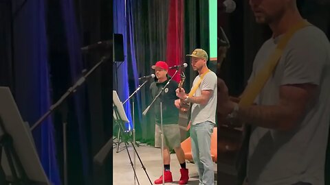 SINGING COMBAT VETERANS #singer #guitarplayer #singingduet #singingvets #creativets