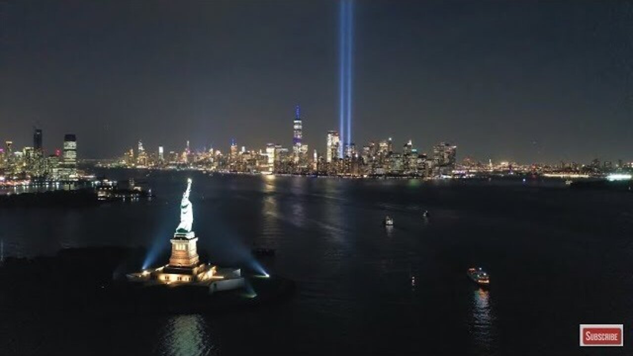 Live: New York City Skyline at Night Screensaver - Manhattan, New York Skyline Live