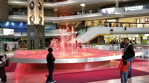 Red Fountain #Montreal, Canada Mall