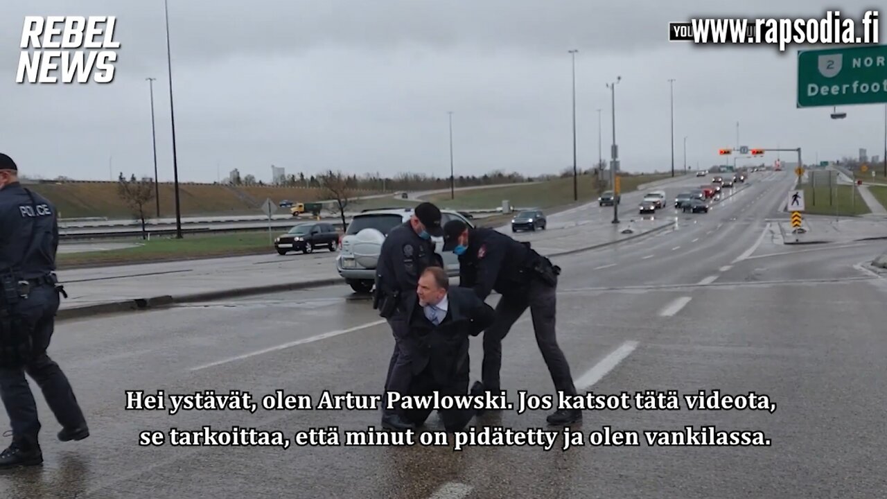 Poliisin SWAT-tiimi pidätti pastorin - Rapsodia.info -tekstitys