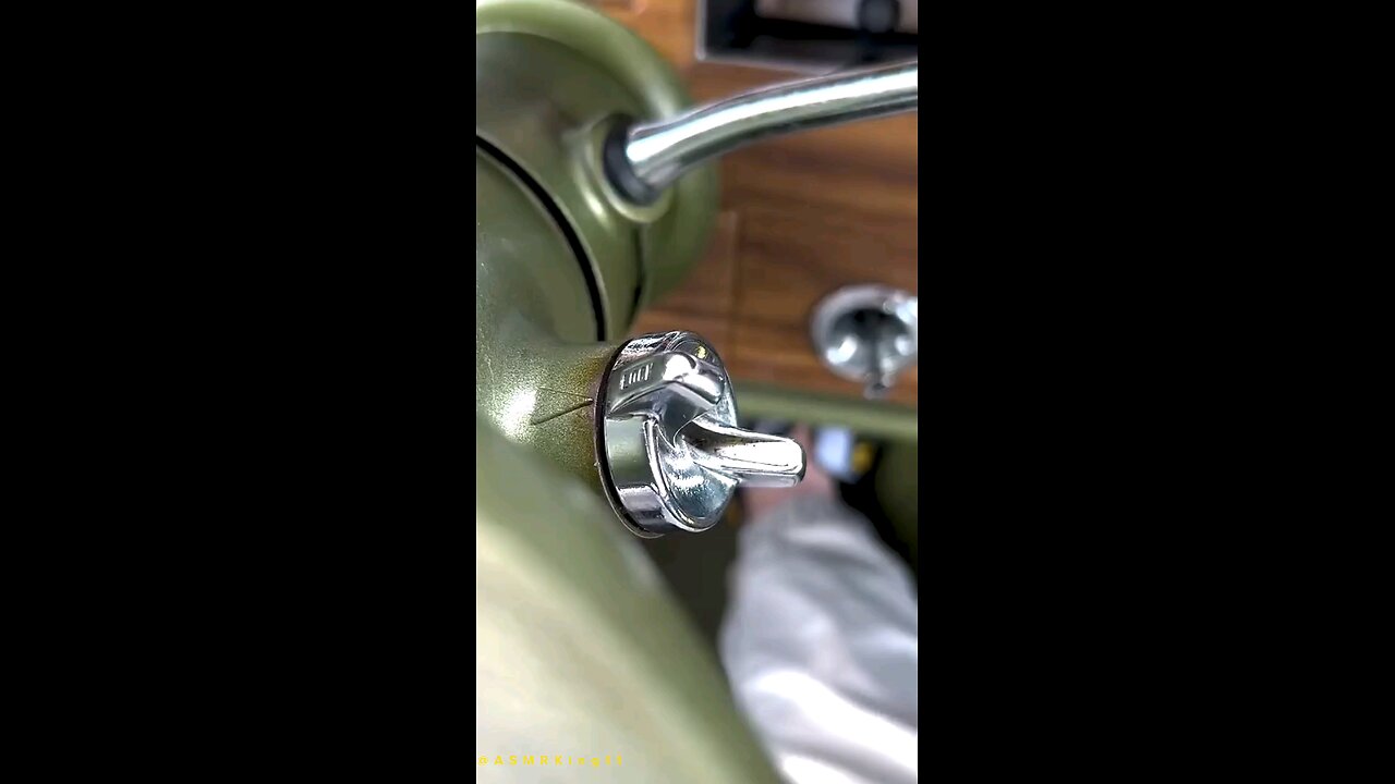 Old vintage car ASMR video #Vintagecar #ASMR #CAR