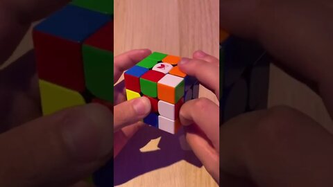 Satisfying Rubik’s Cube Turns to the Beat 🎵 | #Shorts