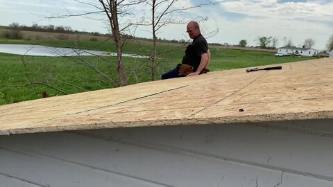 The Old Corn Crib - #23: She’ll Shed Water Now!!