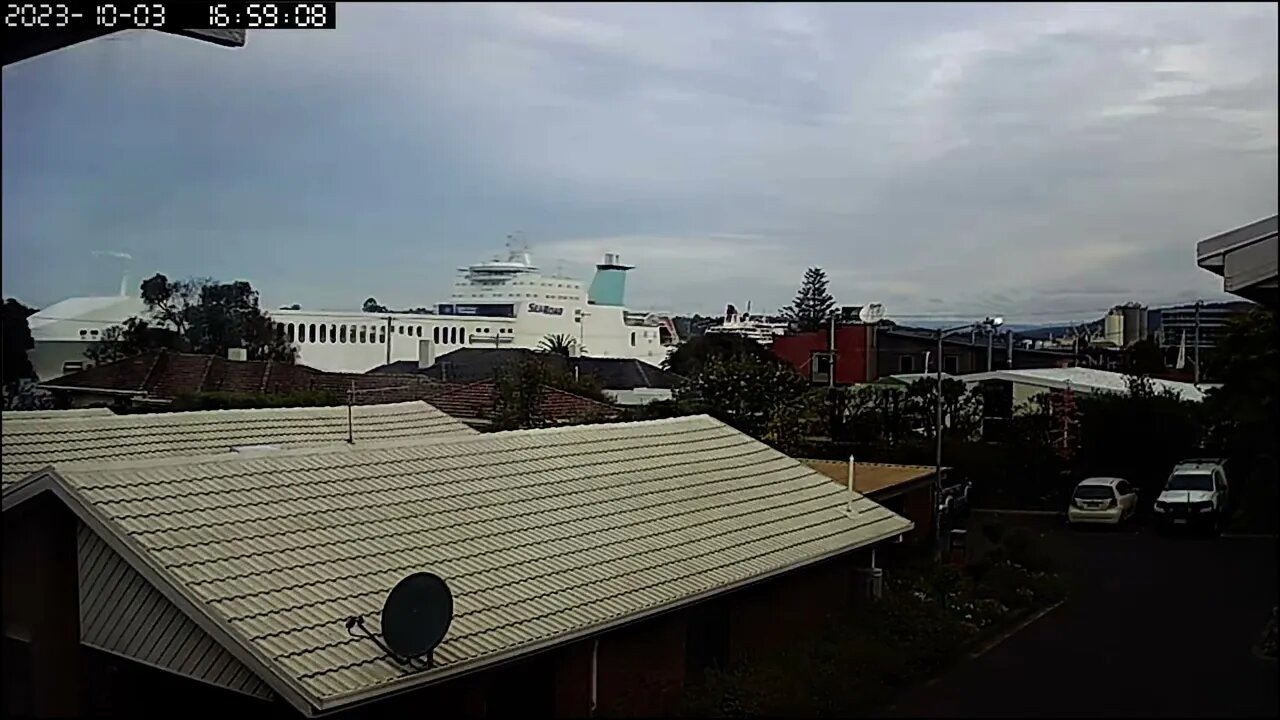 Leikut Outbound Devonport Tasmania. 03/10/23.