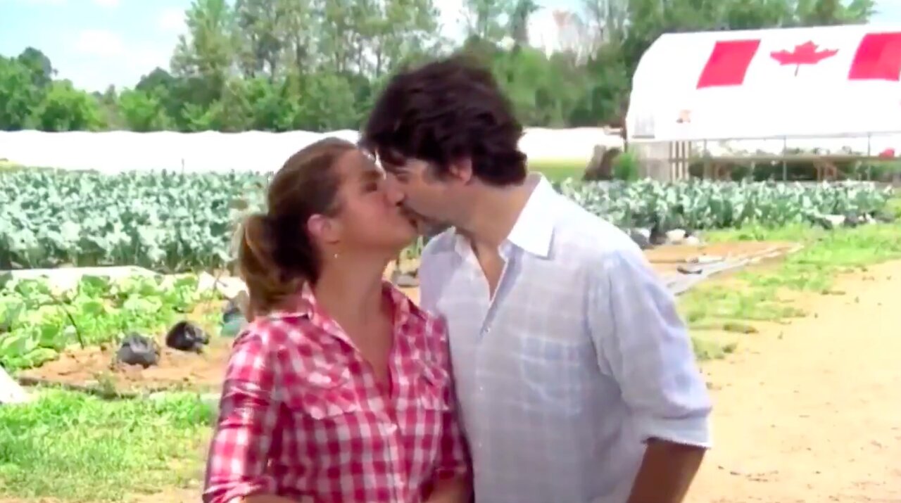 Justin Castreau and Wife Feel the Love