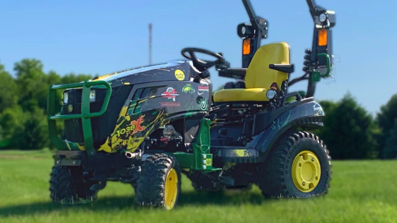 Johnny X - Turbo John Deere 1025R Wrap Reveal