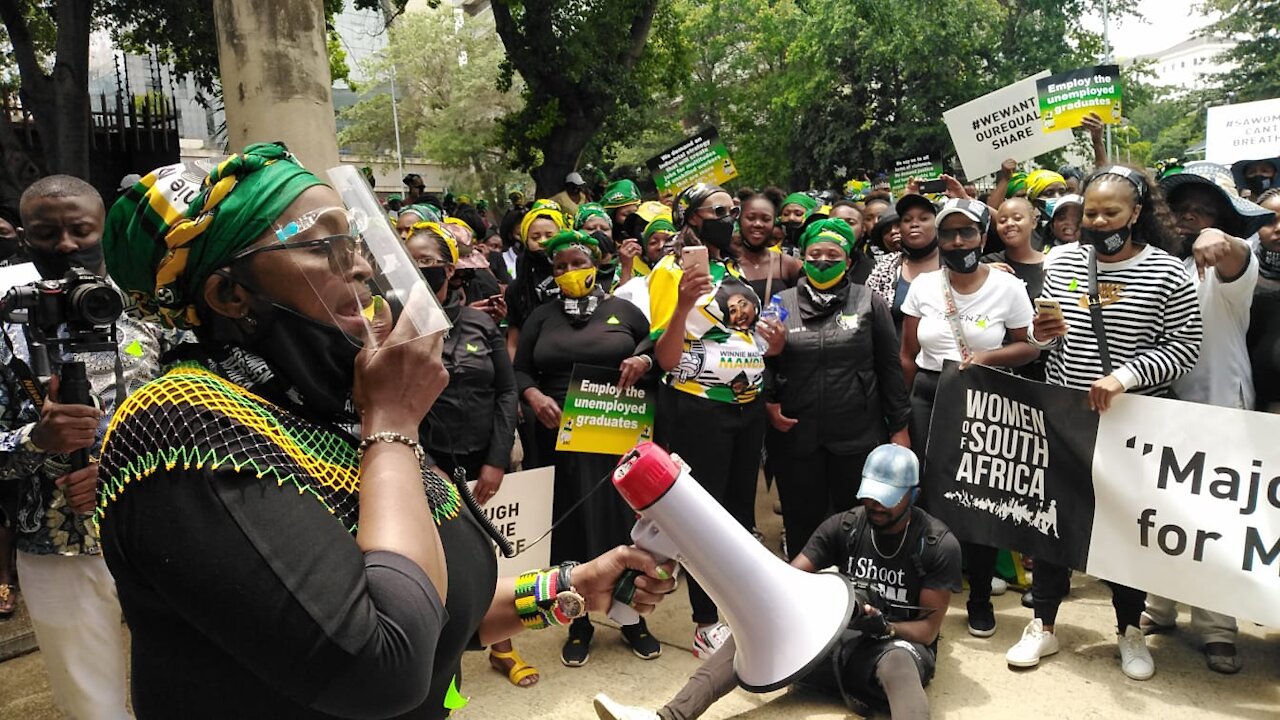 Bathabile Dlamini speaks to the crowd about equal employment